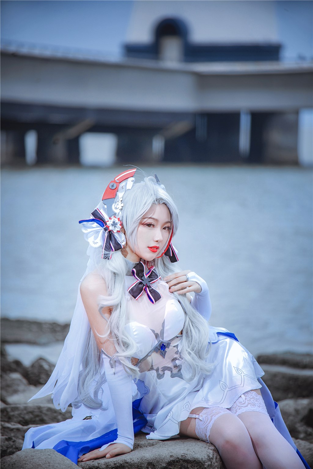 黑料吃瓜夜极私志:黑料吃瓜网展示一幕关于极致撩拨与狂野情感的夜色奇谭